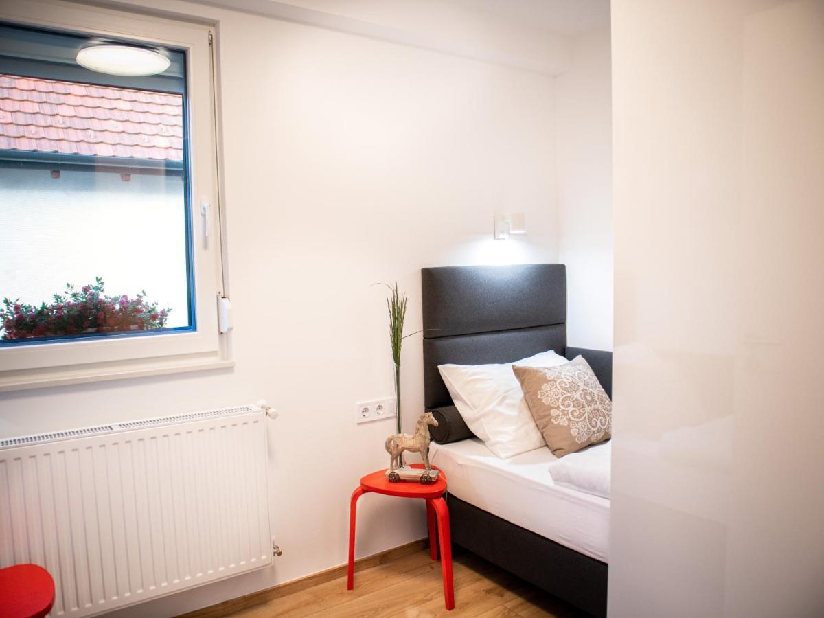 Ugo Apartman Halaszi Экстерьер фото