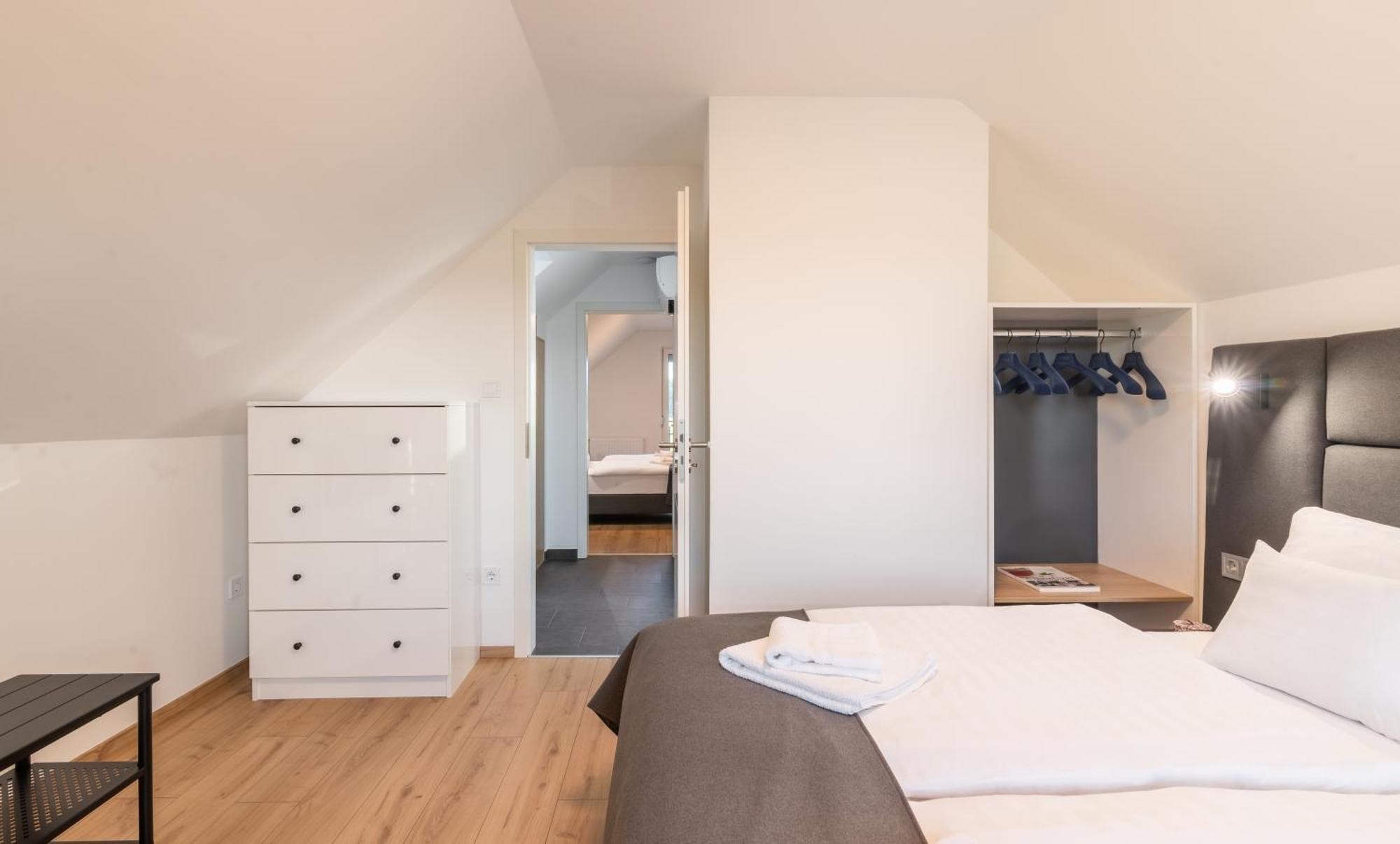 Ugo Apartman Halaszi Экстерьер фото